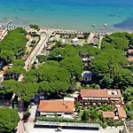 Anfora Hotel 3*