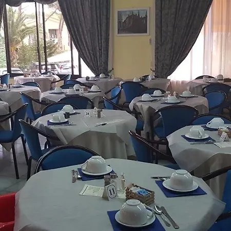 Anfora Отель Каполивери