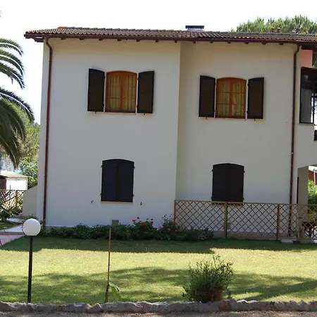 Anfora Hotel
